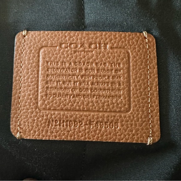 Coach Tote - Picture 6 of 6